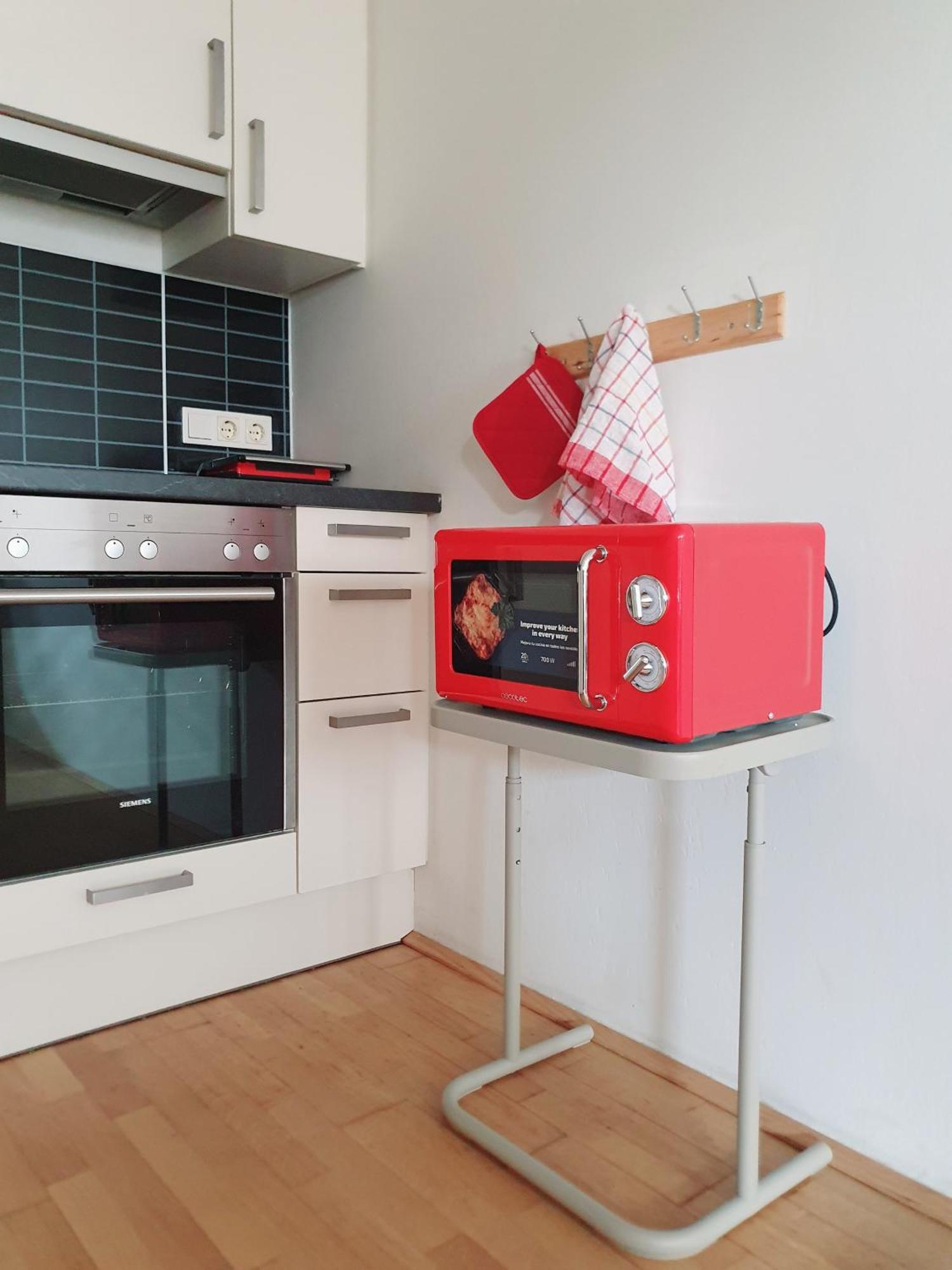 Near Lake One Bedroom Adorable Apartment Wien